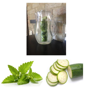 Perlli Fruit Infusion Pitcher with Ice Core Rod