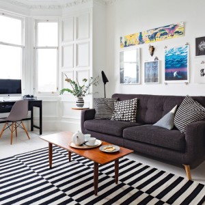 yellow color decor