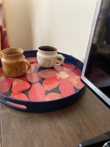 SPICED PETALS RED 15 INCH ROUND LACQUER SERVING TRAY